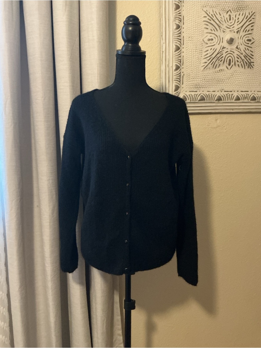 Sezane BARRY CARDIGAN
Black - Picture 2 of 10